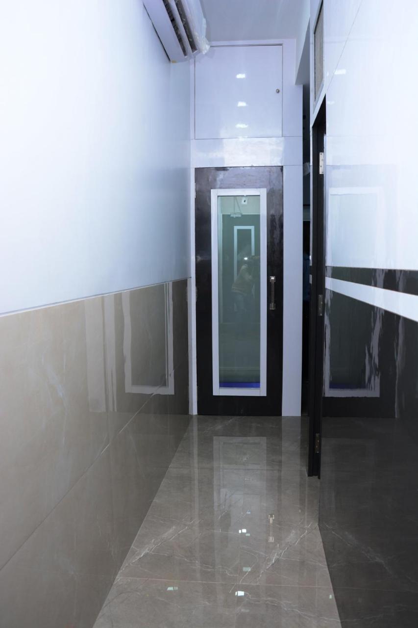 Ocean Dormitory Bombay Exterior foto